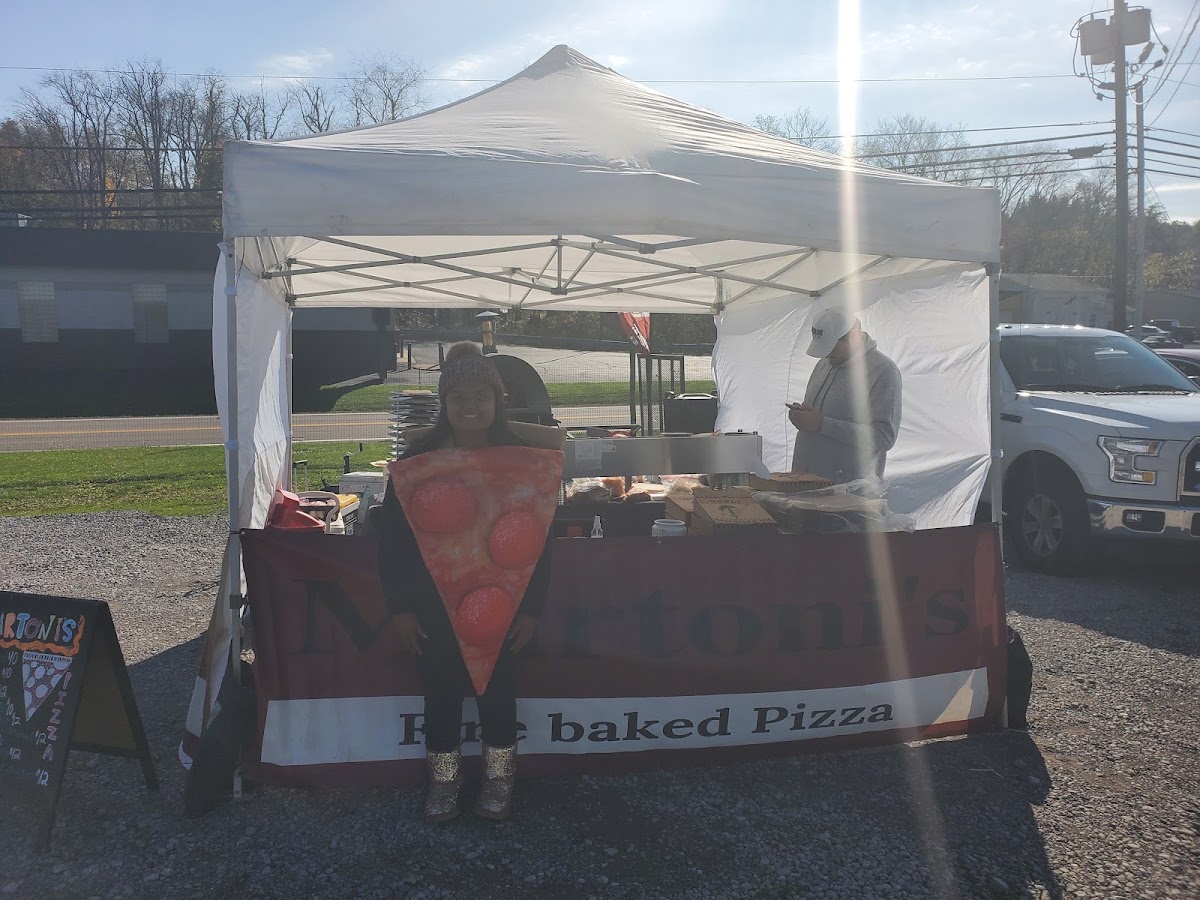 Martoni's Fire Baked Pizza Photos 2
